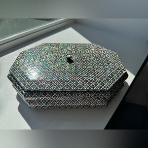 Korean storage box